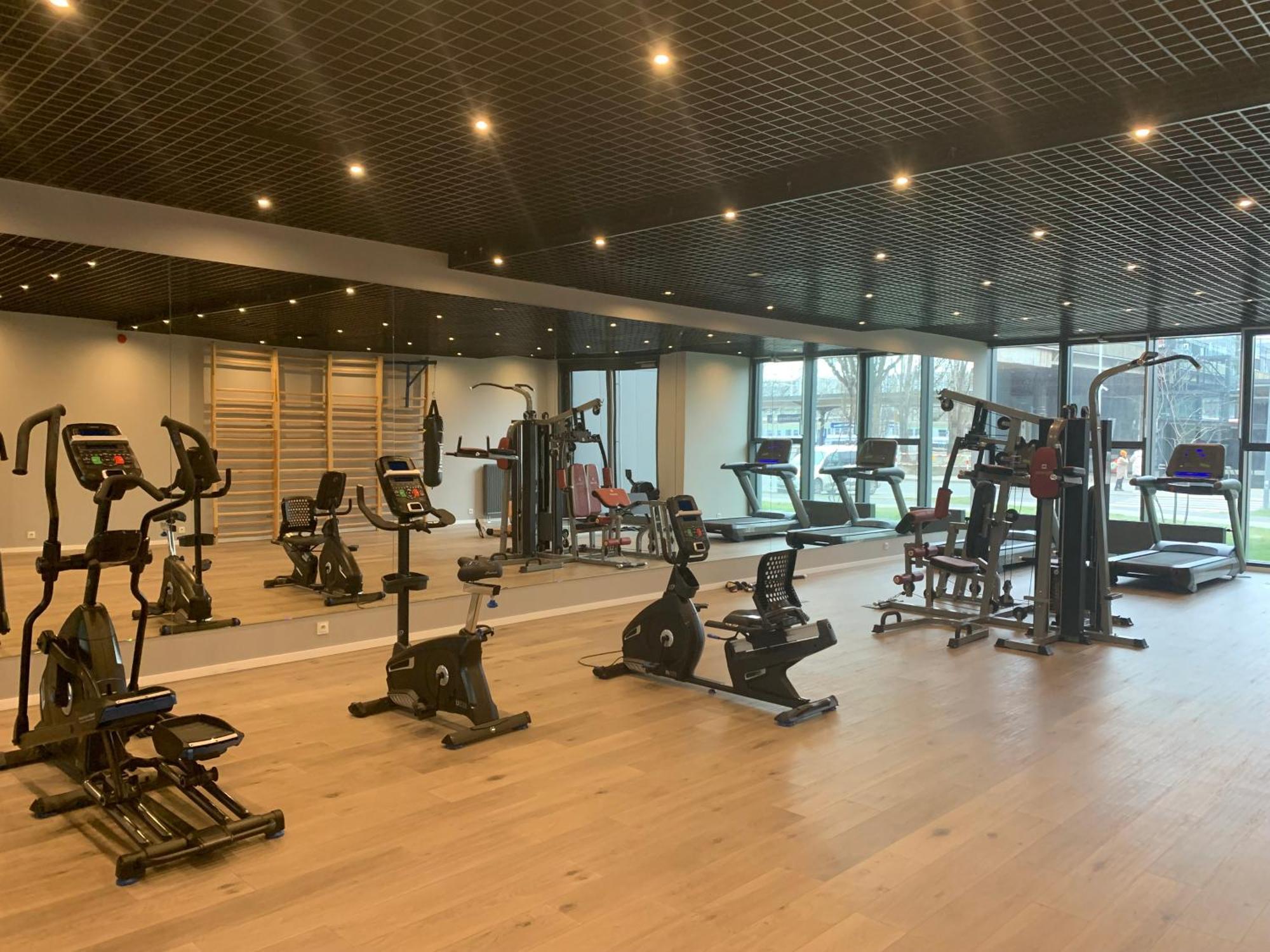 Fillhus Apartments Poznan Ngoại thất bức ảnh
